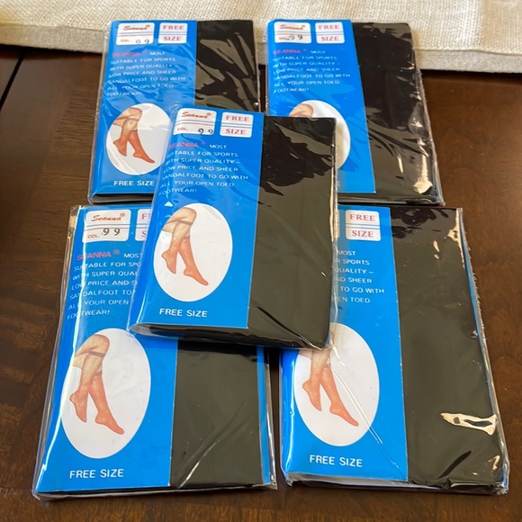 Vintage Seanna Set of 5 Knee High black stretch nylon socks New in packages - Picture 3 of 8